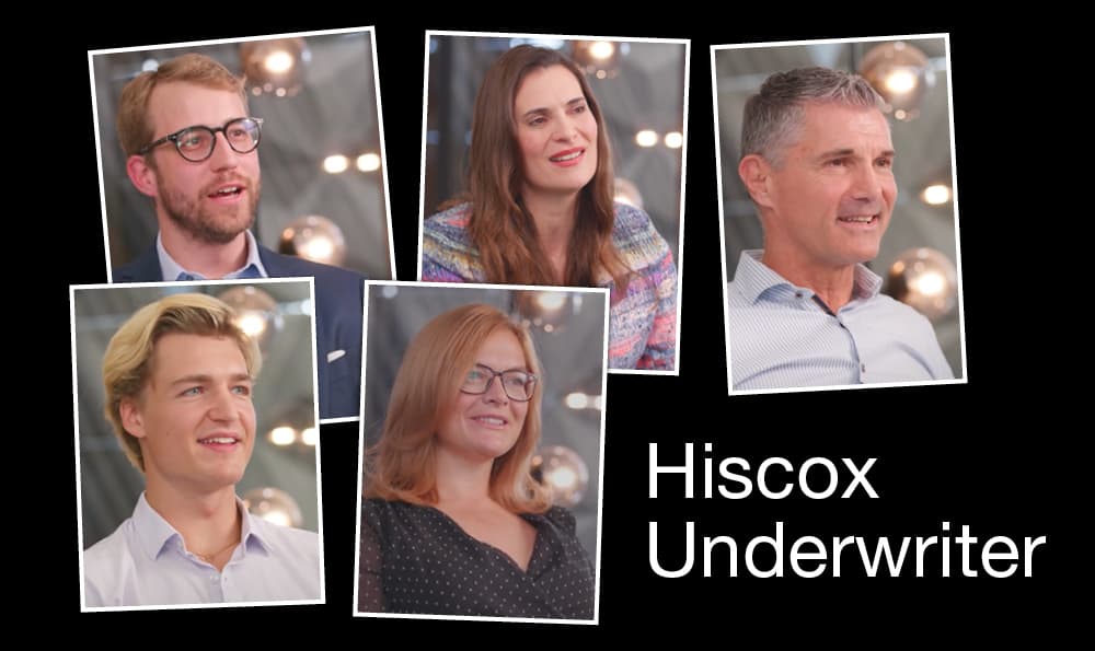 Fünf Personen sind in einem Collage-Stil angeordnet. Ihre Gesichter sind verpixelt. Unten rechts steht der Text "Hiscox Underwriter"
