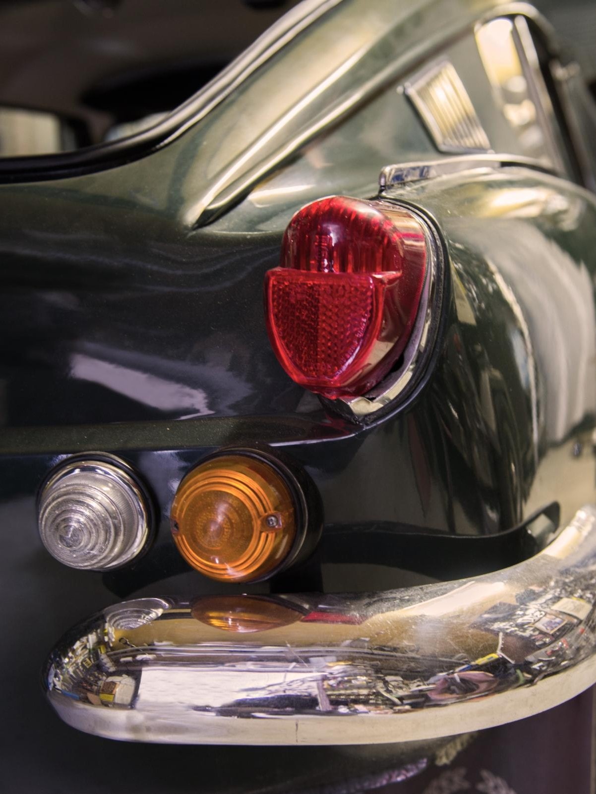 Sicher für die Winterpause: Wie Sie das Oldtimer-Standrisiko absichern können